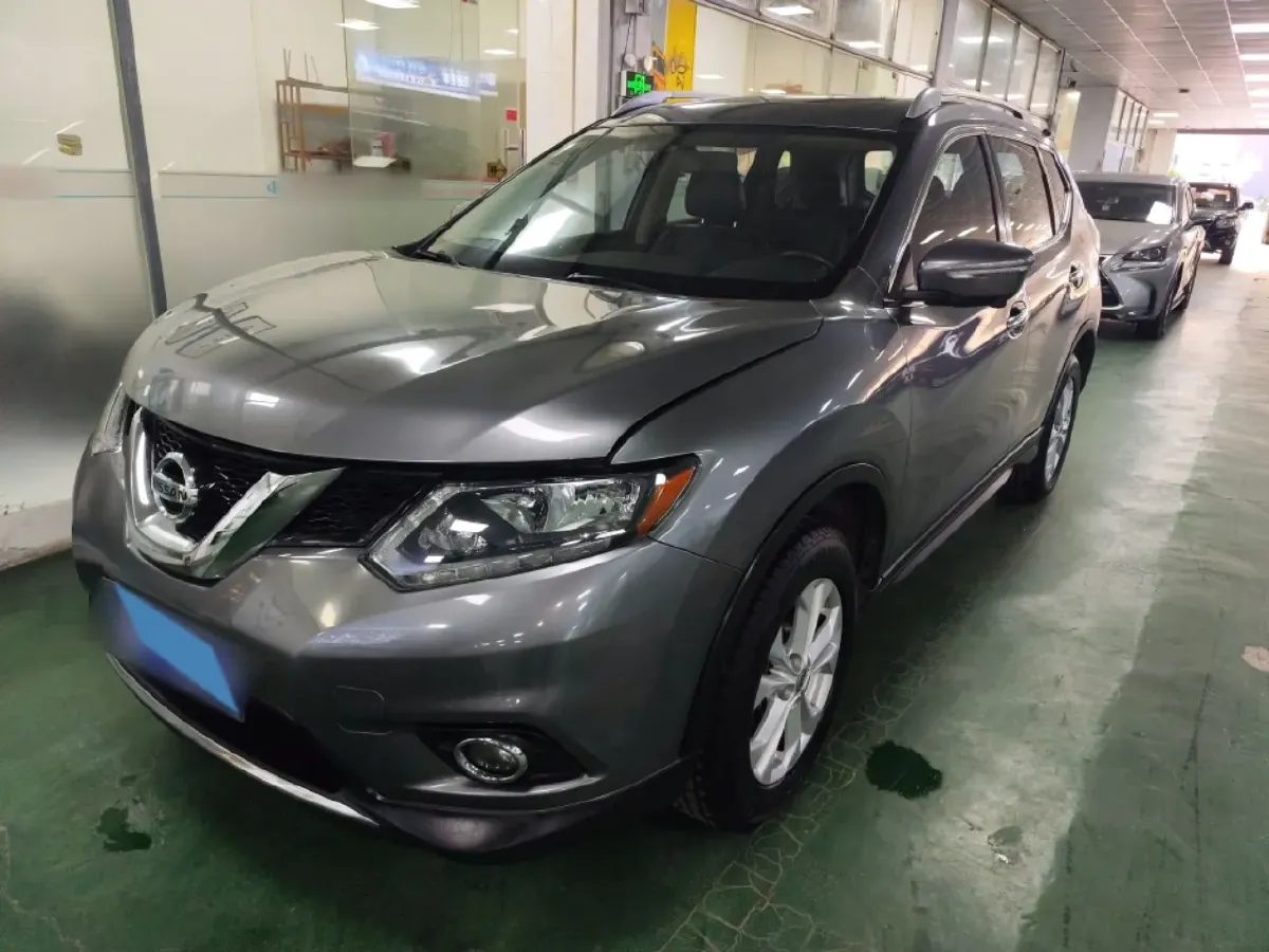2014 Nissan X-Trail 2.0L 150HP L4 CVT,autocango,china used car exporter,china ev exporter,chinese used car exporter,chinese used ev exporter