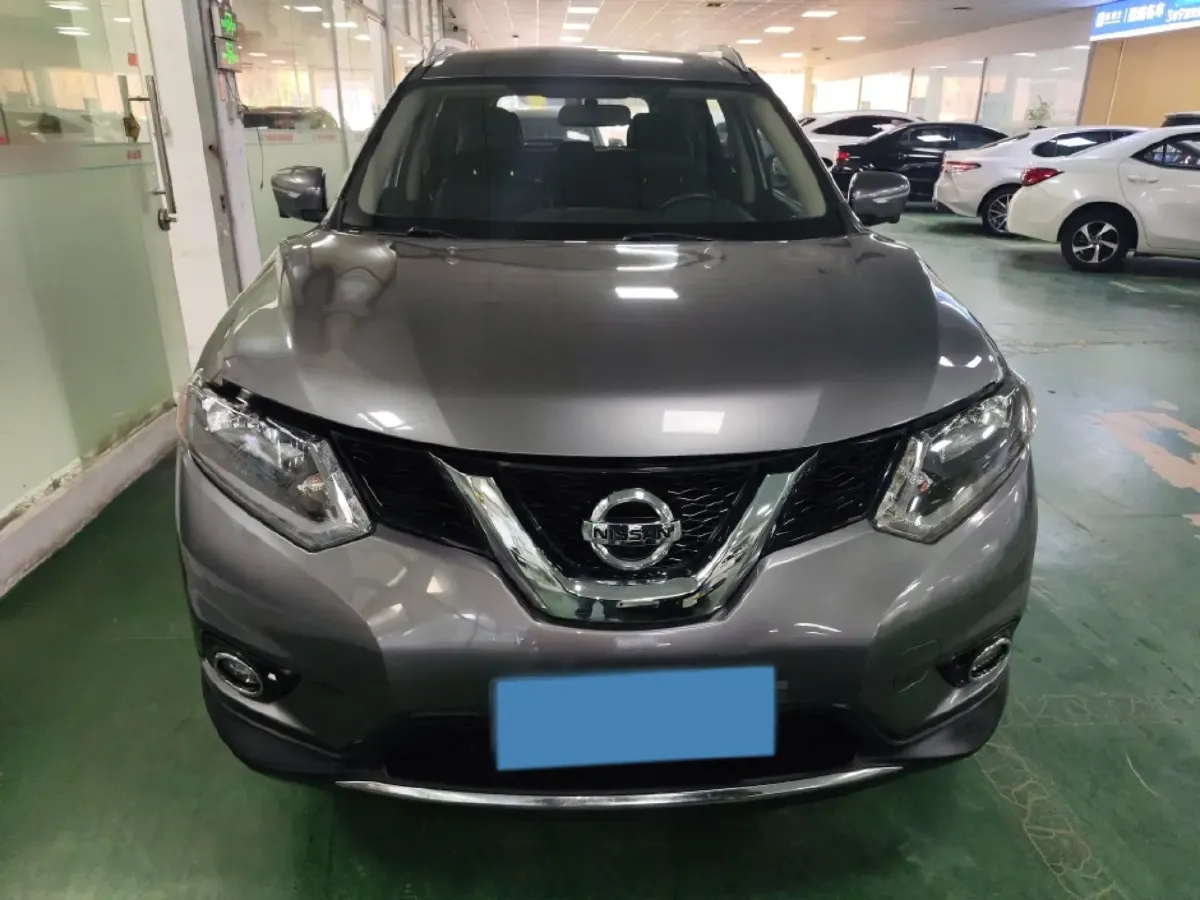 2014 Nissan X-Trail 2.0L 150HP L4 CVT,autocango,china used car exporter,china ev exporter,chinese used car exporter,chinese used ev exporter