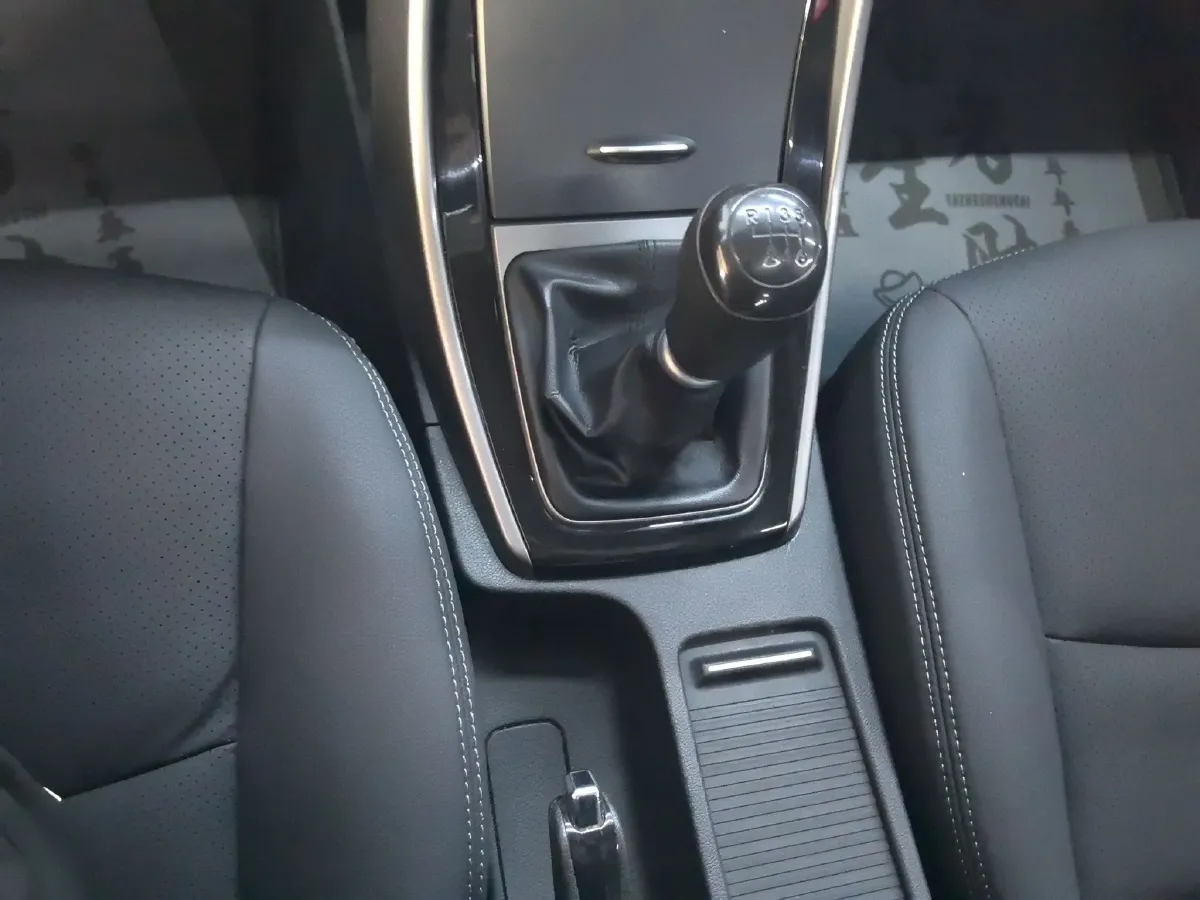 2016 Hyundai Elantra 1.6L 128HP L4 6MT,autocango,china used car exporter,china ev exporter,chinese used car exporter,chinese used ev exporter