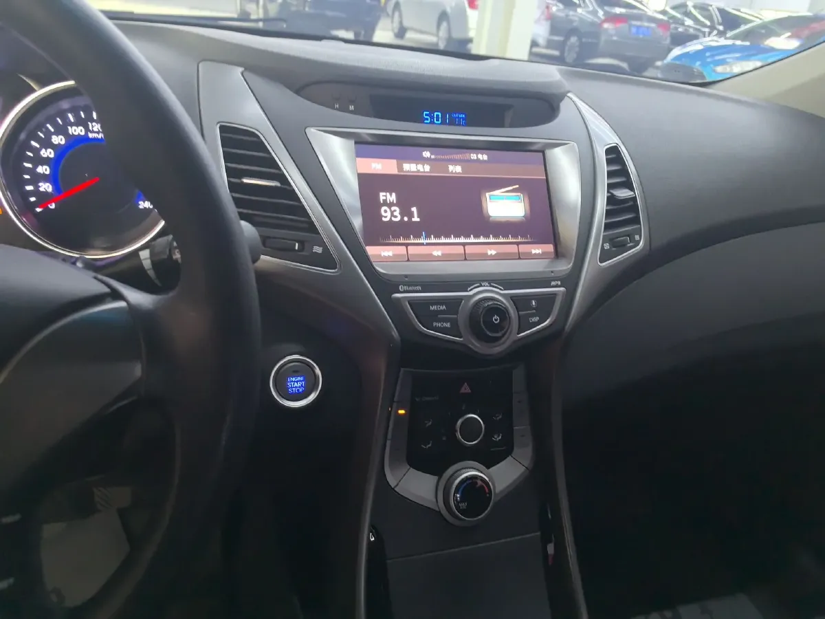 2016 Hyundai Elantra 1.6L 128HP L4 6MT,autocango,china used car exporter,china ev exporter,chinese used car exporter,chinese used ev exporter