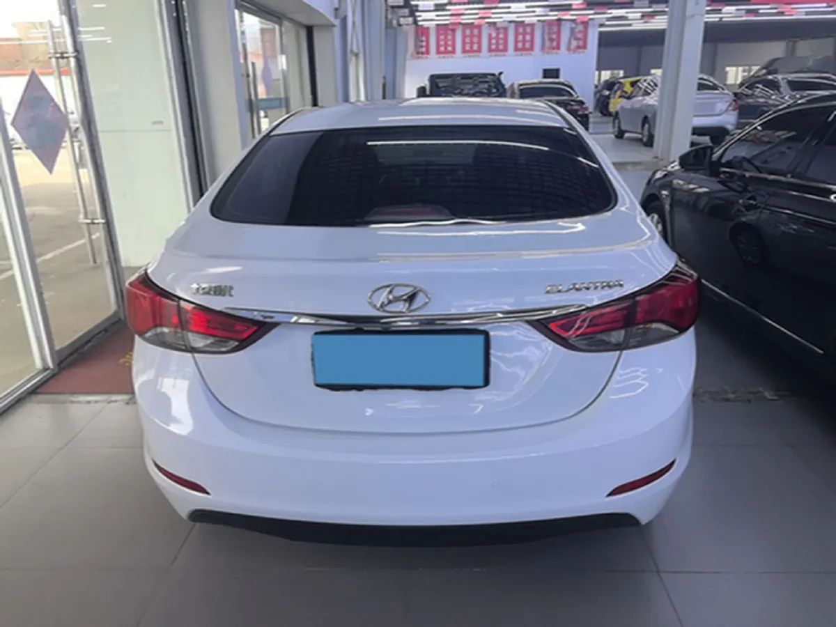 2016 Hyundai Elantra 1.6L 128HP L4 6MT,autocango,china used car exporter,china ev exporter,chinese used car exporter,chinese used ev exporter