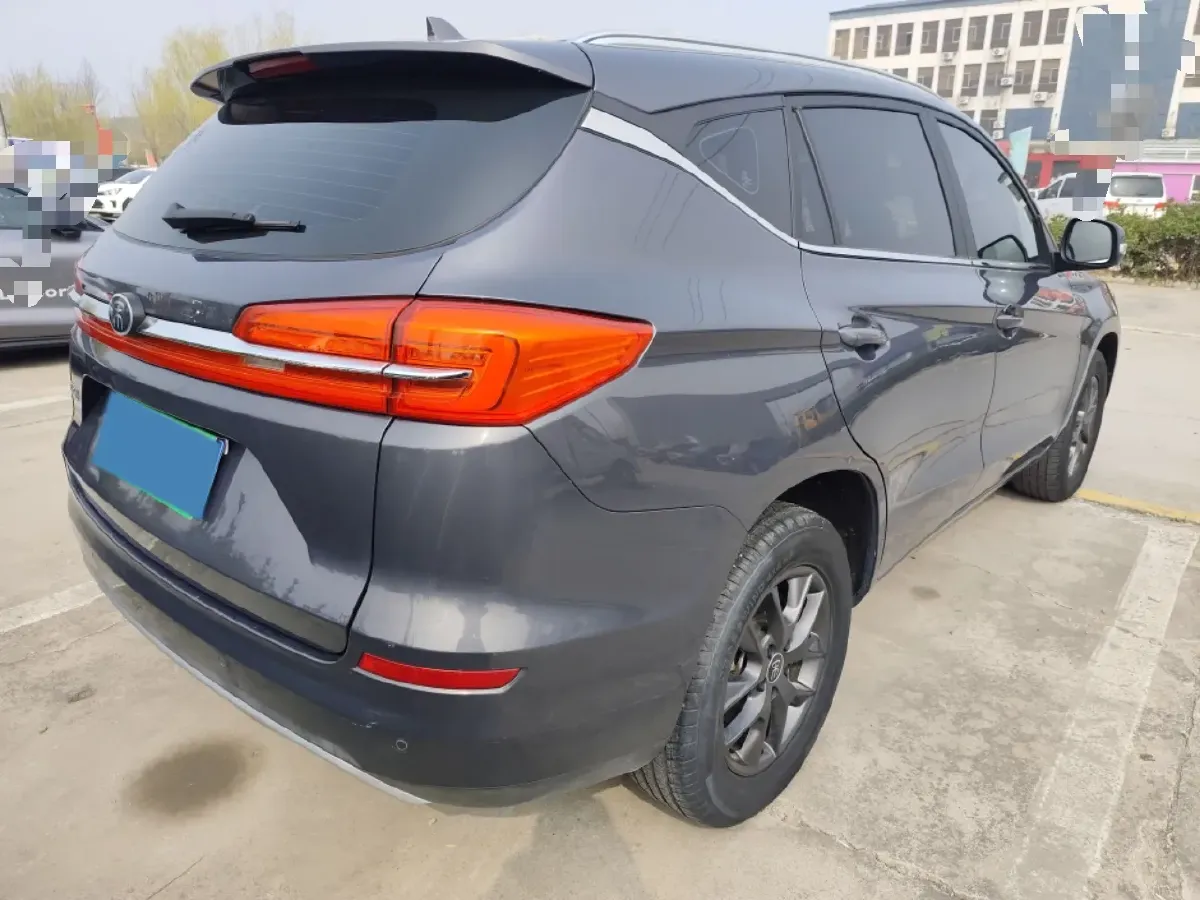 2020 Jetour X70M 1.5T 156HP L4 6DCT,autocango,china used car exporter,china ev exporter,chinese used car exporter,chinese used ev exporter