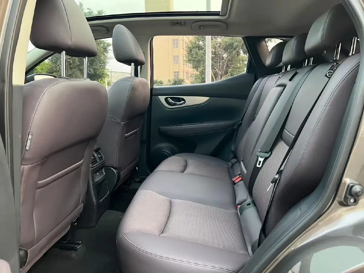 2019 Nissan Qashqai 2.0L 154HP L4 CVT,autocango,china used car exporter,china ev exporter,chinese used car exporter,chinese used ev exporter