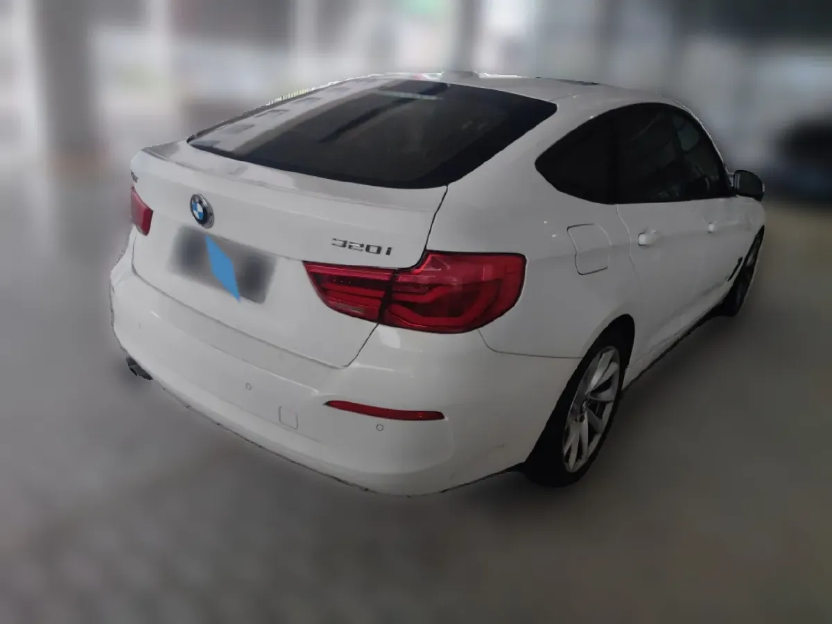 2019 BMW 3 Series GT 2.0T 184HP L4 8AT,autocango,china used car exporter,china ev exporter,chinese used car exporter,chinese used ev exporter