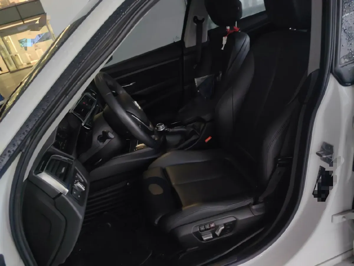 2019 BMW 3 Series GT 2.0T 184HP L4 8AT,autocango,china used car exporter,china ev exporter,chinese used car exporter,chinese used ev exporter