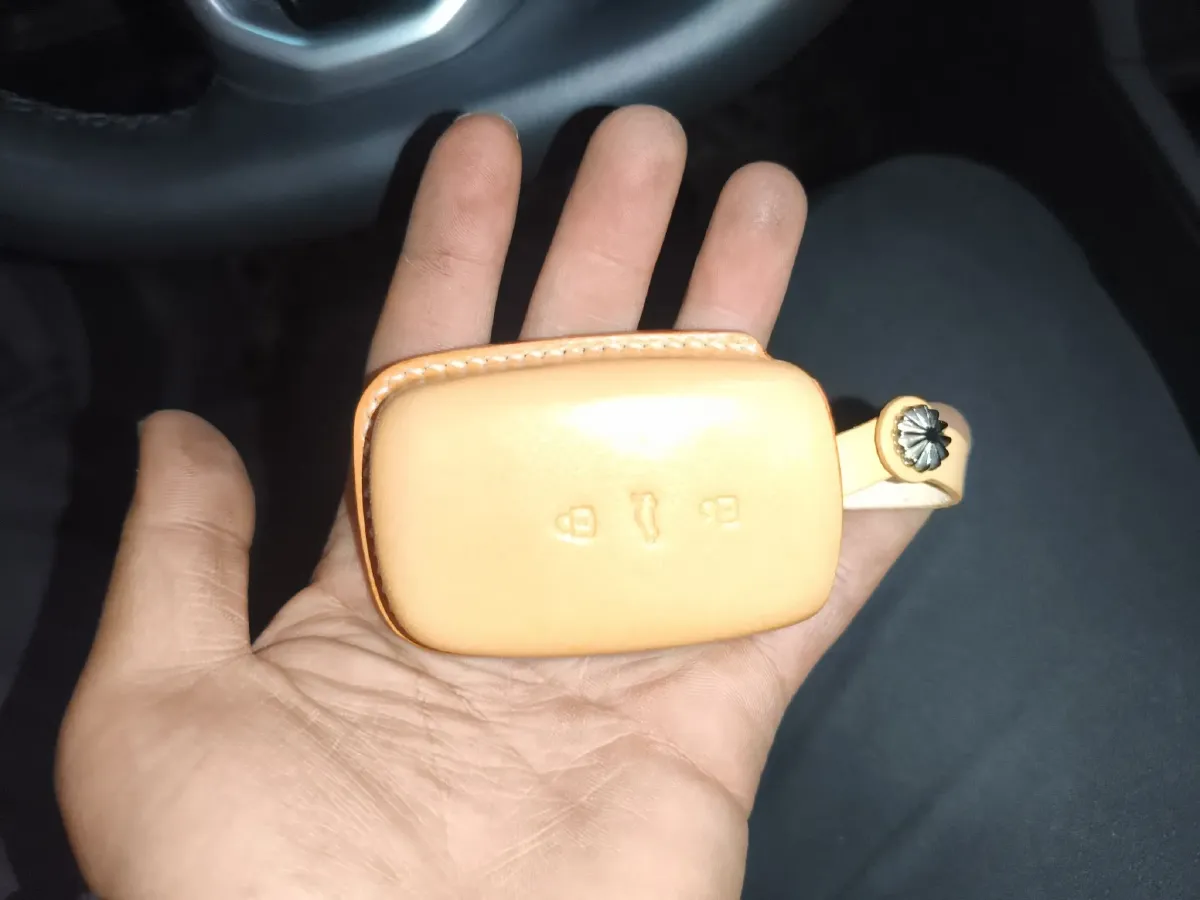 2023 Volkswagen CC 2.0T 220HP L4 7DCT,autocango,china used car exporter,china ev exporter,chinese used car exporter,chinese used ev exporter