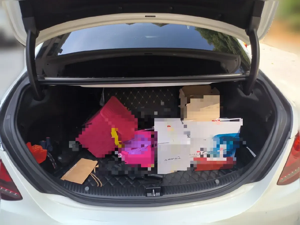 2020 Mercedes-Benz C Class 1.5T 184HP L4 9AT,autocango,china used car exporter,china ev exporter,chinese used car exporter,chinese used ev exporter