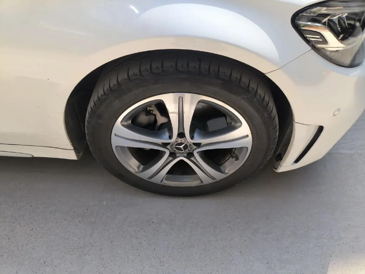 2020 Mercedes-Benz C Class 1.5T 184HP L4 9AT,autocango,china used car exporter,china ev exporter,chinese used car exporter,chinese used ev exporter