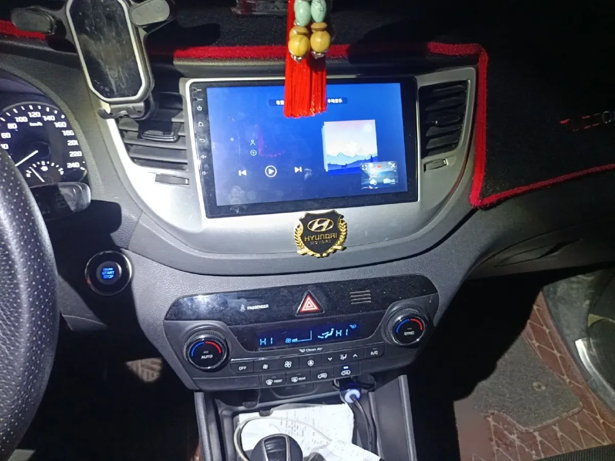 2018 HongQi H5 1.8T 186HP L4 6AT,autocango,china used car exporter,china ev exporter,chinese used car exporter,chinese used ev exporter