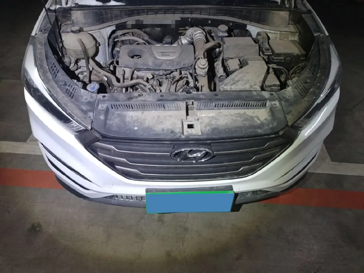 2018 HongQi H5 1.8T 186HP L4 6AT,autocango,china used car exporter,china ev exporter,chinese used car exporter,chinese used ev exporter