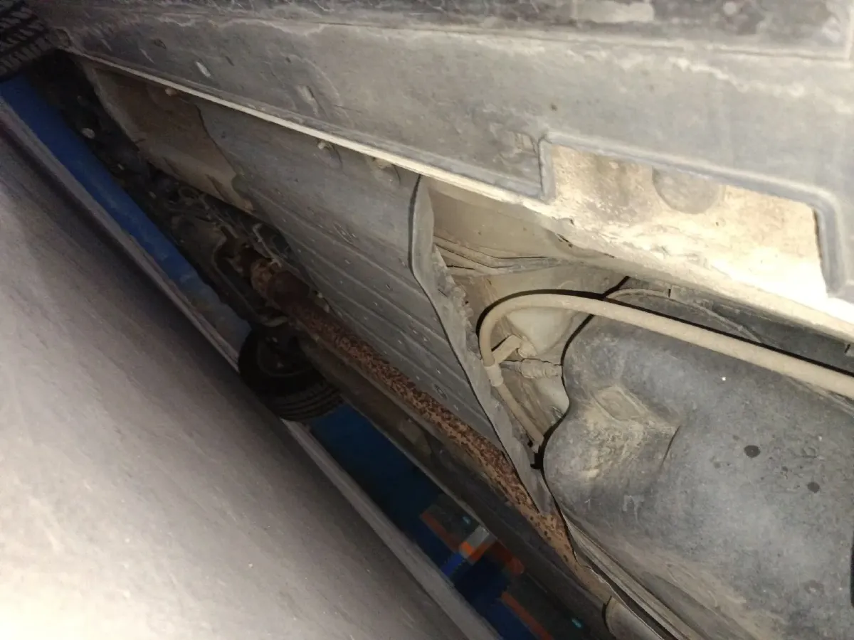 2018 HongQi H5 1.8T 186HP L4 6AT,autocango,china used car exporter,china ev exporter,chinese used car exporter,chinese used ev exporter