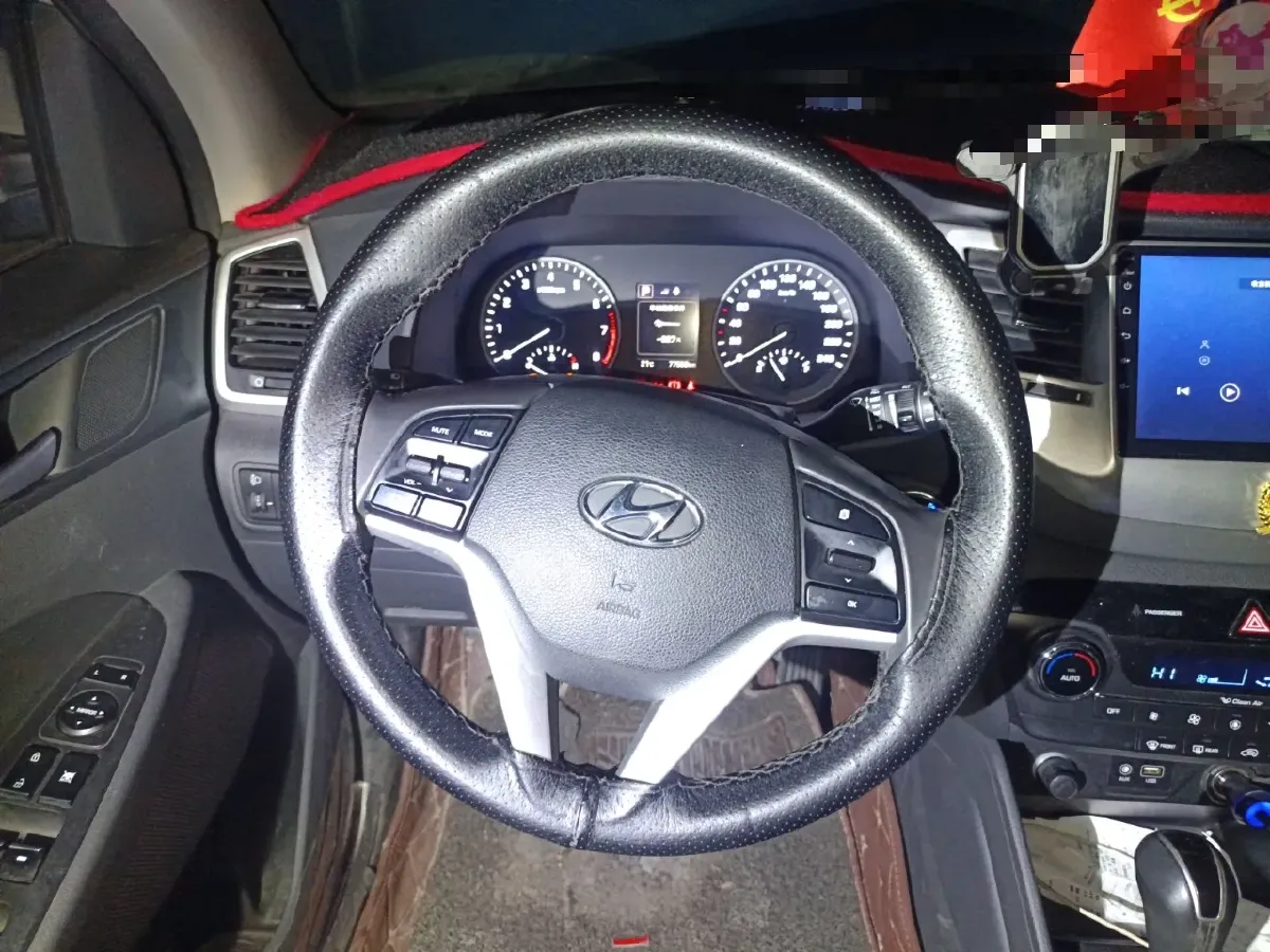 2018 HongQi H5 1.8T 186HP L4 6AT,autocango,china used car exporter,china ev exporter,chinese used car exporter,chinese used ev exporter