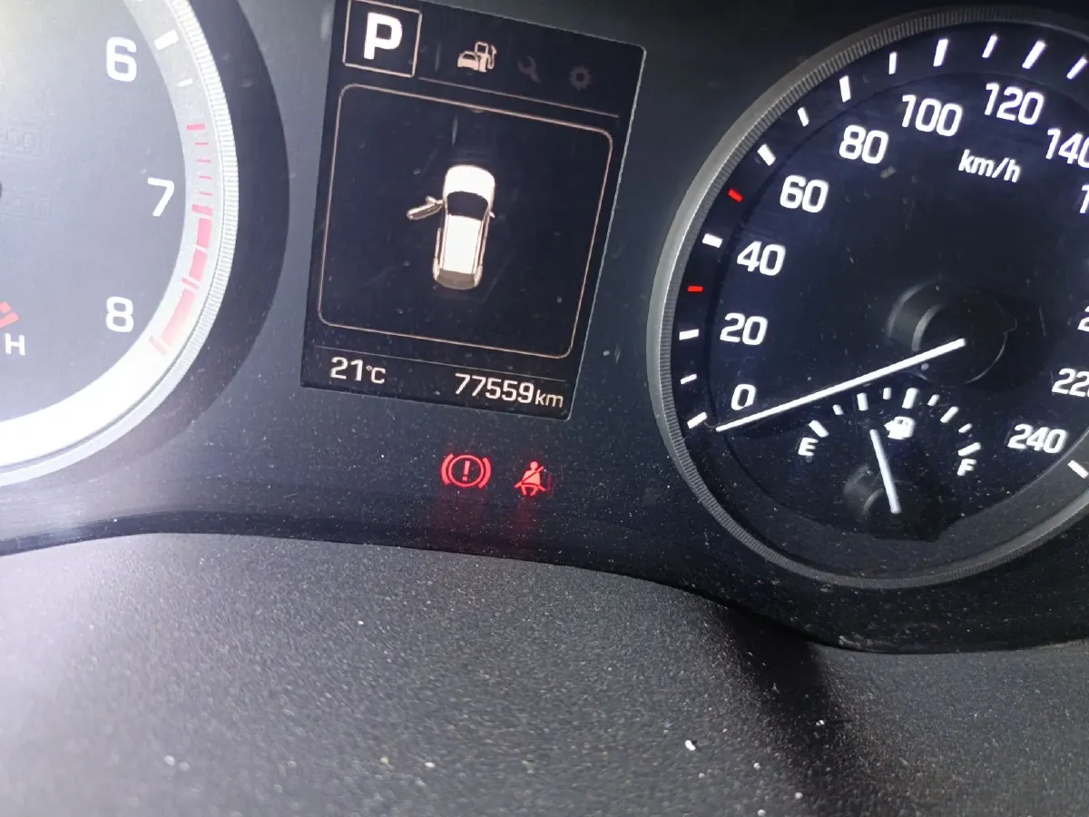 2018 HongQi H5 1.8T 186HP L4 6AT,autocango,china used car exporter,china ev exporter,chinese used car exporter,chinese used ev exporter