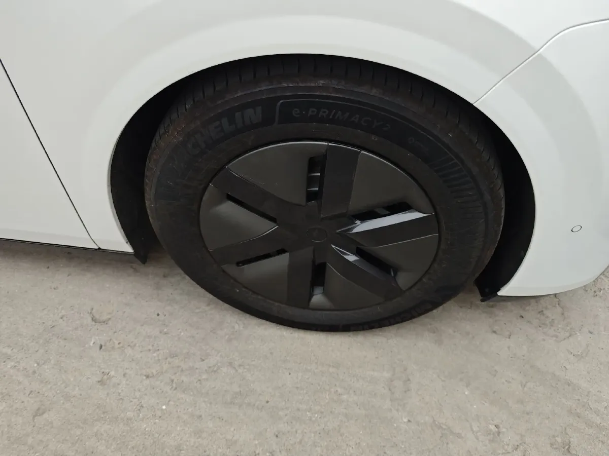 2024 Li MEGA BEV 102.7KWH,autocango,china used car exporter,china ev exporter,chinese used car exporter,chinese used ev exporter