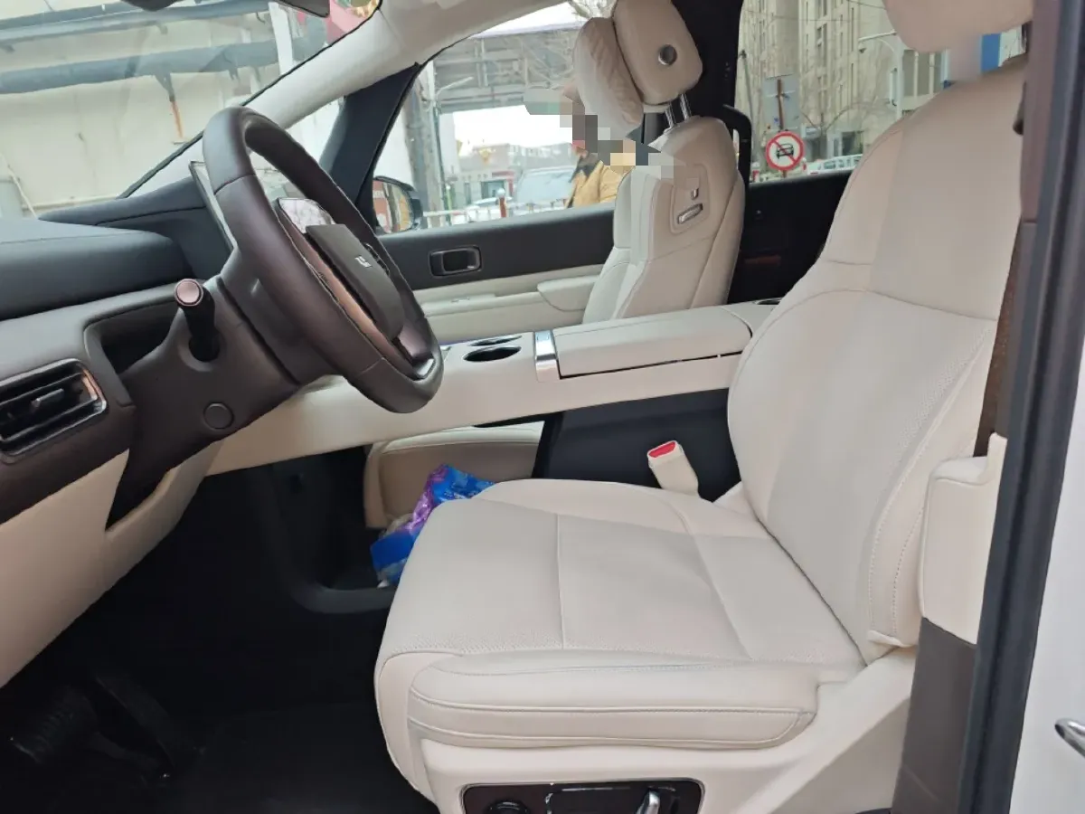 2024 Li MEGA BEV 102.7KWH,autocango,china used car exporter,china ev exporter,chinese used car exporter,chinese used ev exporter