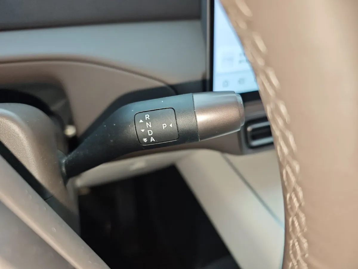 2024 Li MEGA BEV 102.7KWH,autocango,china used car exporter,china ev exporter,chinese used car exporter,chinese used ev exporter