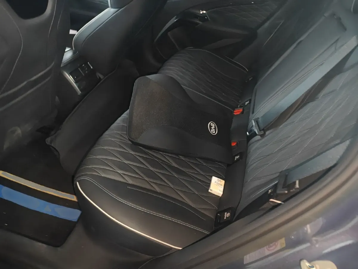 2022 BYD Seal BEV 61.4KWH,autocango,china used car exporter,china ev exporter,chinese used car exporter,chinese used ev exporter