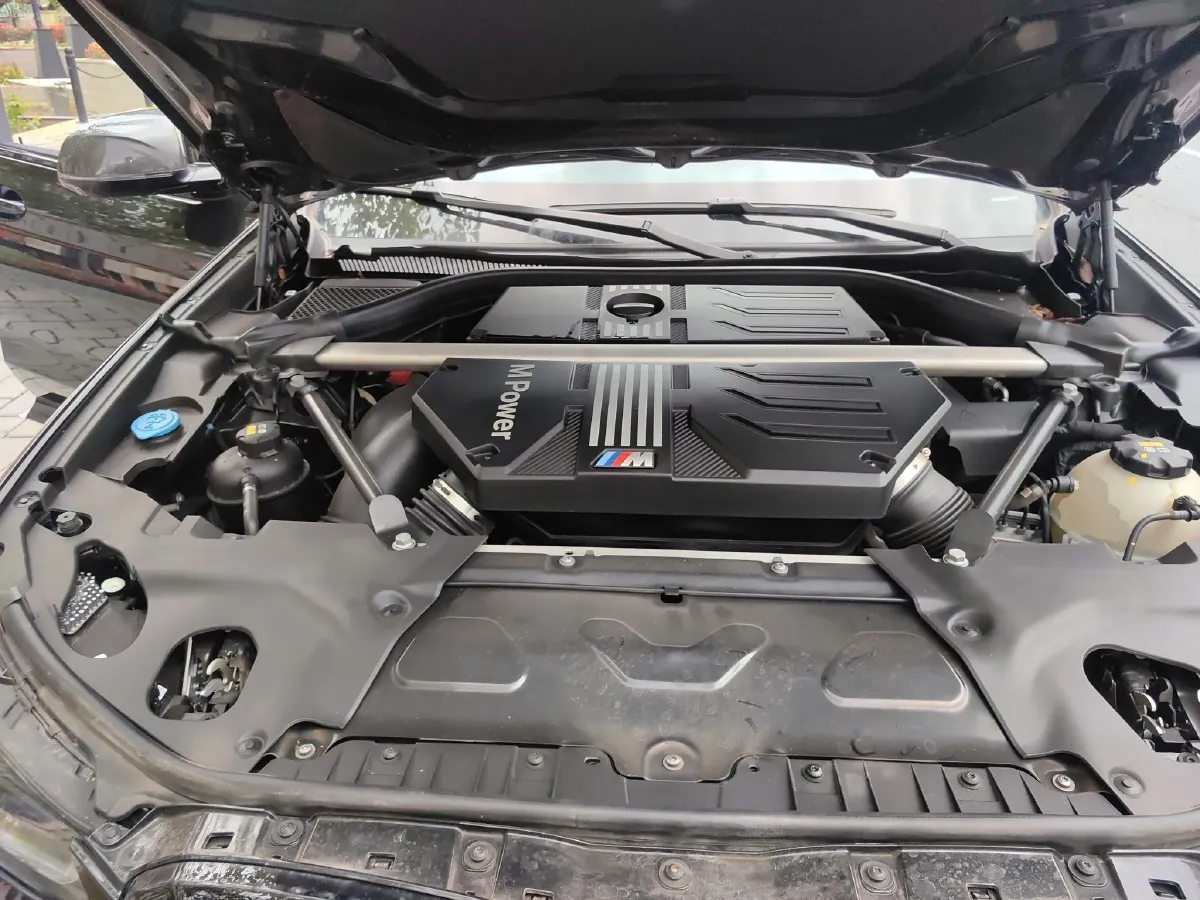 2022 BMW X3 M 3.0T 510HP L6 8AT,autocango,china used car exporter,china ev exporter,chinese used car exporter,chinese used ev exporter