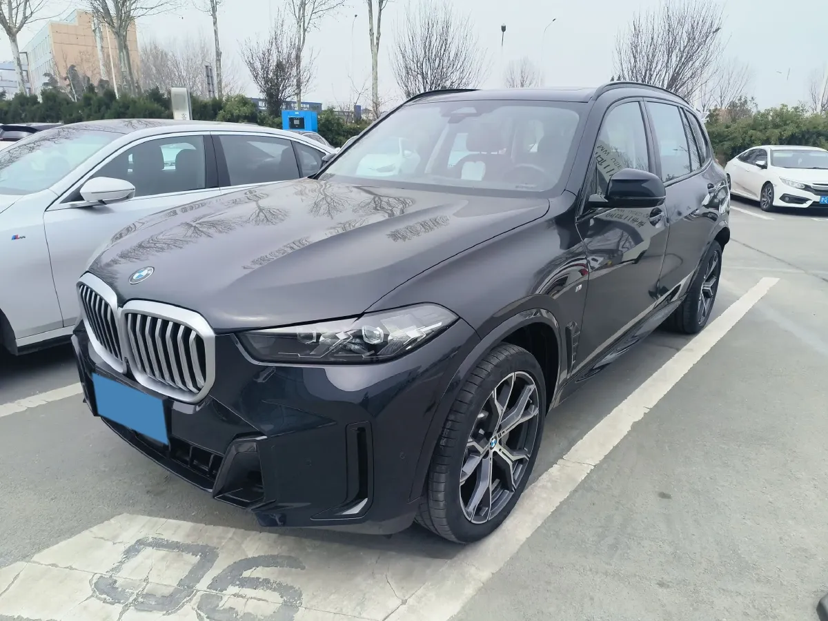2023 BMW X5 2.0T 258HP L4 8AT,autocango,china used car exporter,china ev exporter,chinese used car exporter,chinese used ev exporter