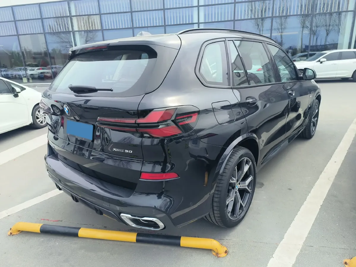2023 BMW X5 2.0T 258HP L4 8AT,autocango,china used car exporter,china ev exporter,chinese used car exporter,chinese used ev exporter