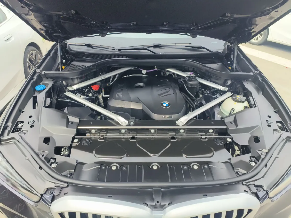 2023 BMW X5 2.0T 258HP L4 8AT,autocango,china used car exporter,china ev exporter,chinese used car exporter,chinese used ev exporter