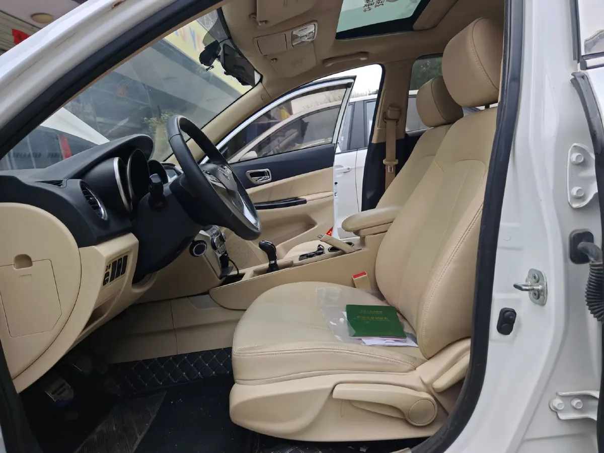 2015 ChangAn Eado 1.6L 125HP L4 5MT,autocango,china used car exporter,china ev exporter,chinese used car exporter,chinese used ev exporter