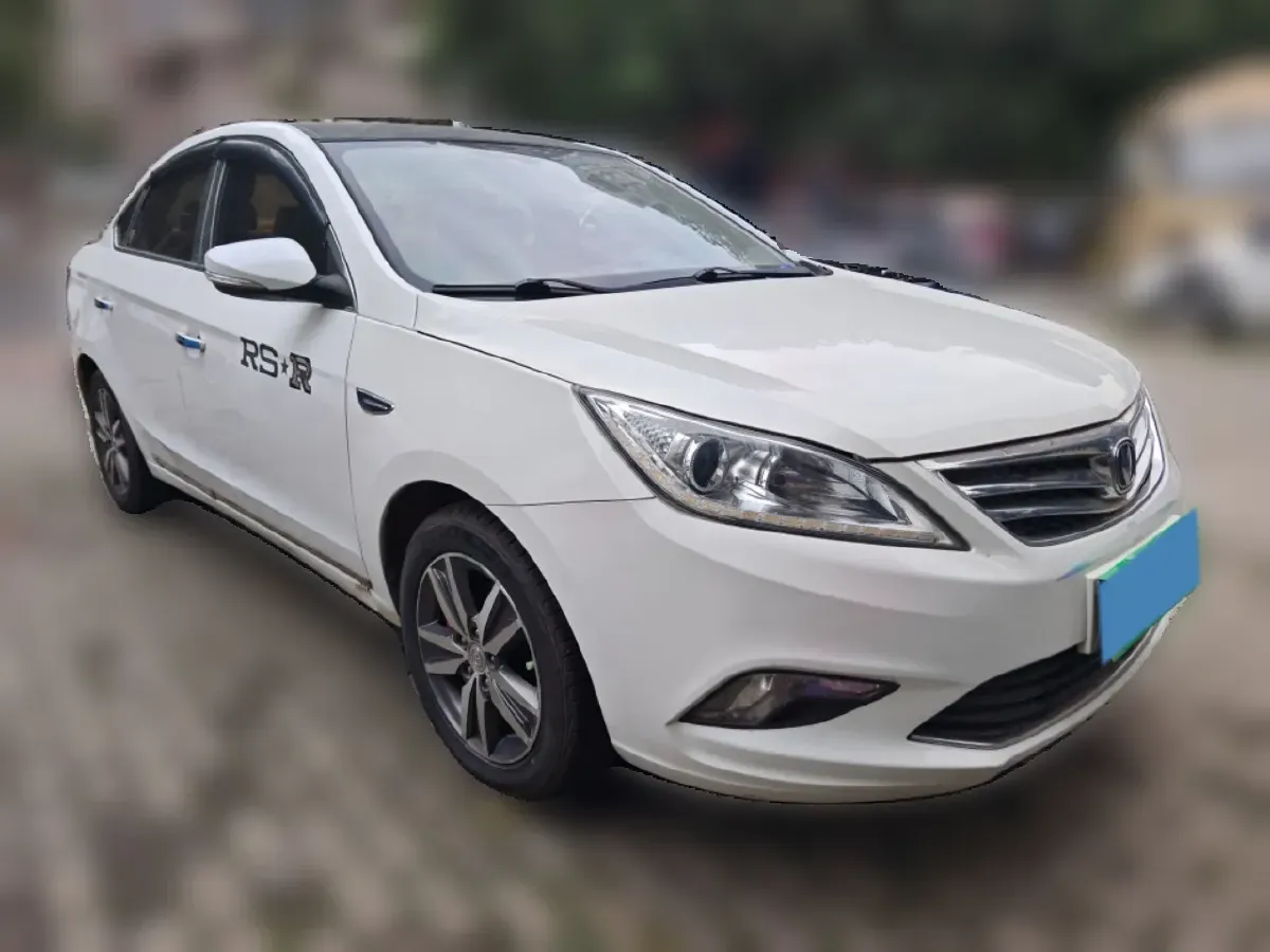 2015 ChangAn Eado 1.6L 125HP L4 5MT,autocango,china used car exporter,china ev exporter,chinese used car exporter,chinese used ev exporter