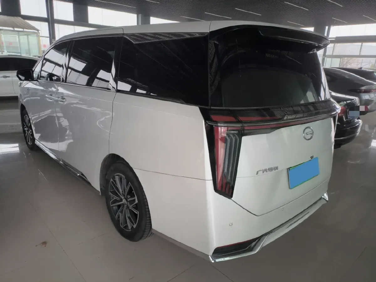 2024 GAC Trumpchi M8 2.0T 252HP L4 8AT,autocango,china used car exporter,china ev exporter,chinese used car exporter,chinese used ev exporter