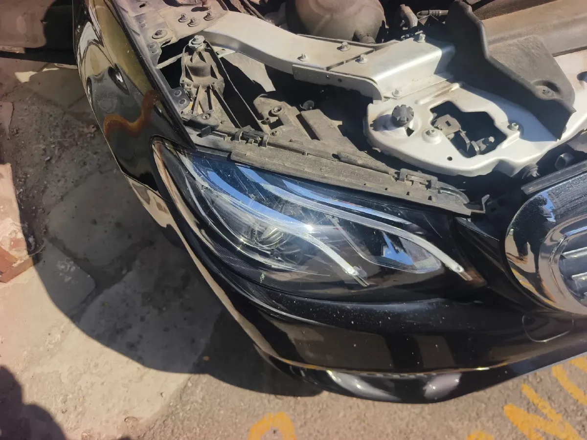 2018 Mercedes-Benz E Class 2.0T 245HP L4 9AT,autocango,china used car exporter,china ev exporter,chinese used car exporter,chinese used ev exporter