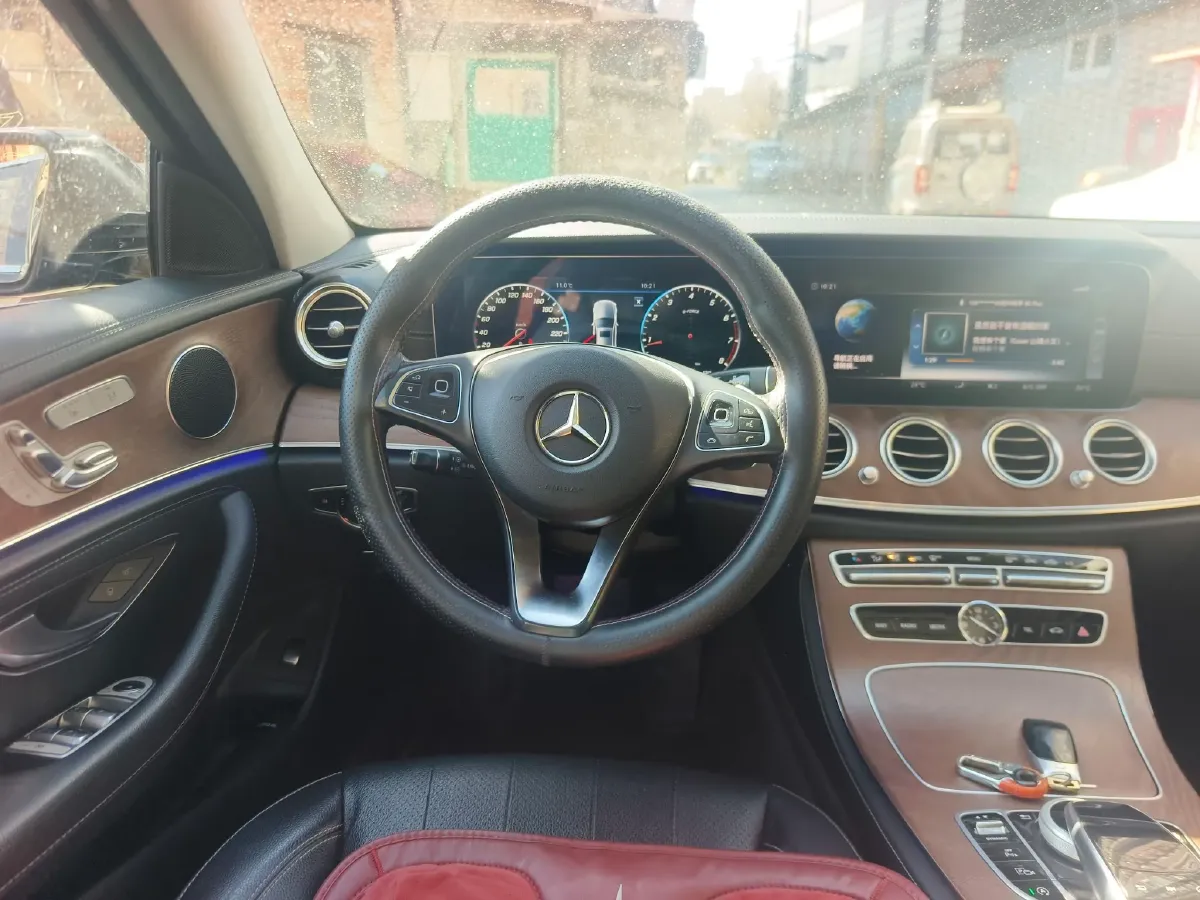 2018 Mercedes-Benz E Class 2.0T 245HP L4 9AT,autocango,china used car exporter,china ev exporter,chinese used car exporter,chinese used ev exporter