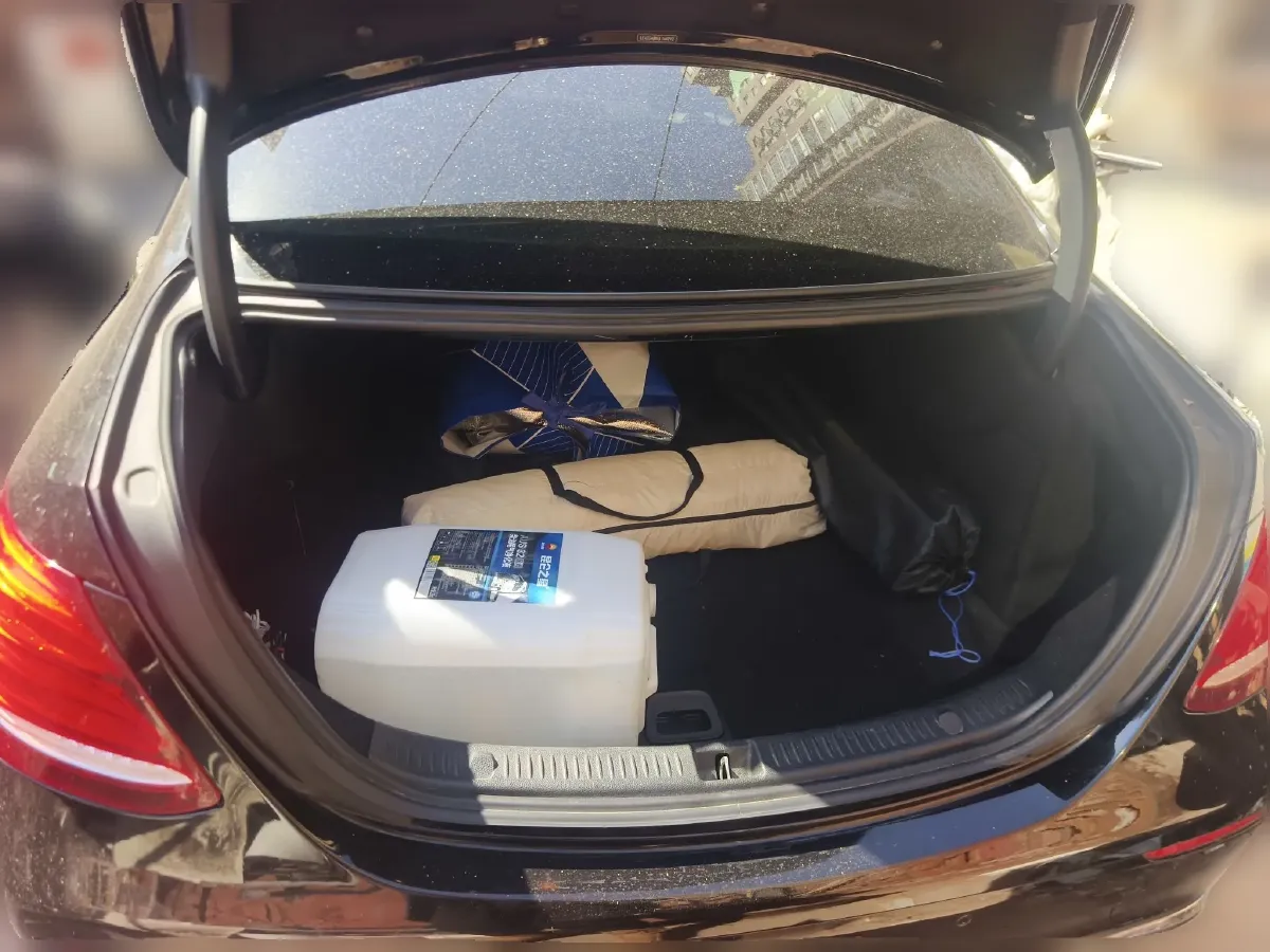 2018 Mercedes-Benz E Class 2.0T 245HP L4 9AT,autocango,china used car exporter,china ev exporter,chinese used car exporter,chinese used ev exporter