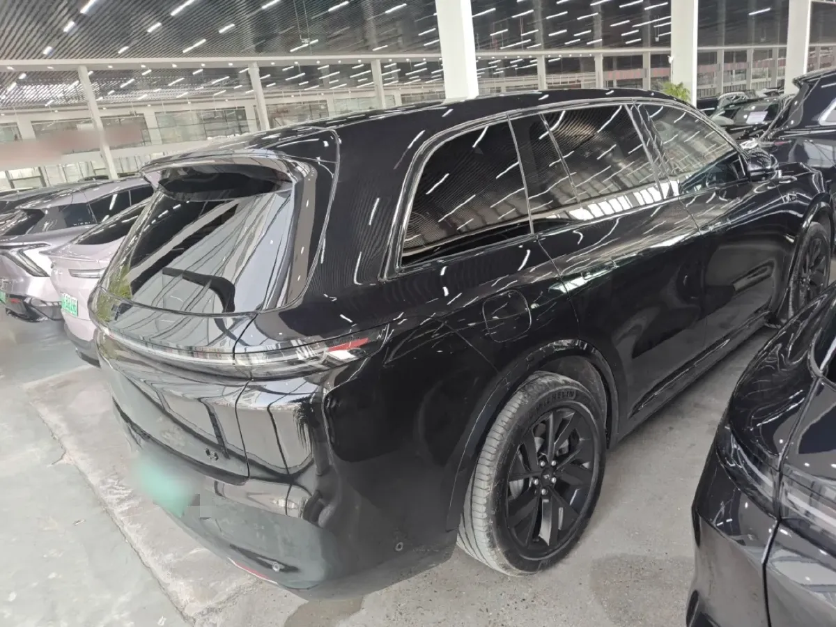 2023 Li L8 Range Extended 154HP REEV 40.9KWH,autocango,china used car exporter,china ev exporter,chinese used car exporter,chinese used ev exporter