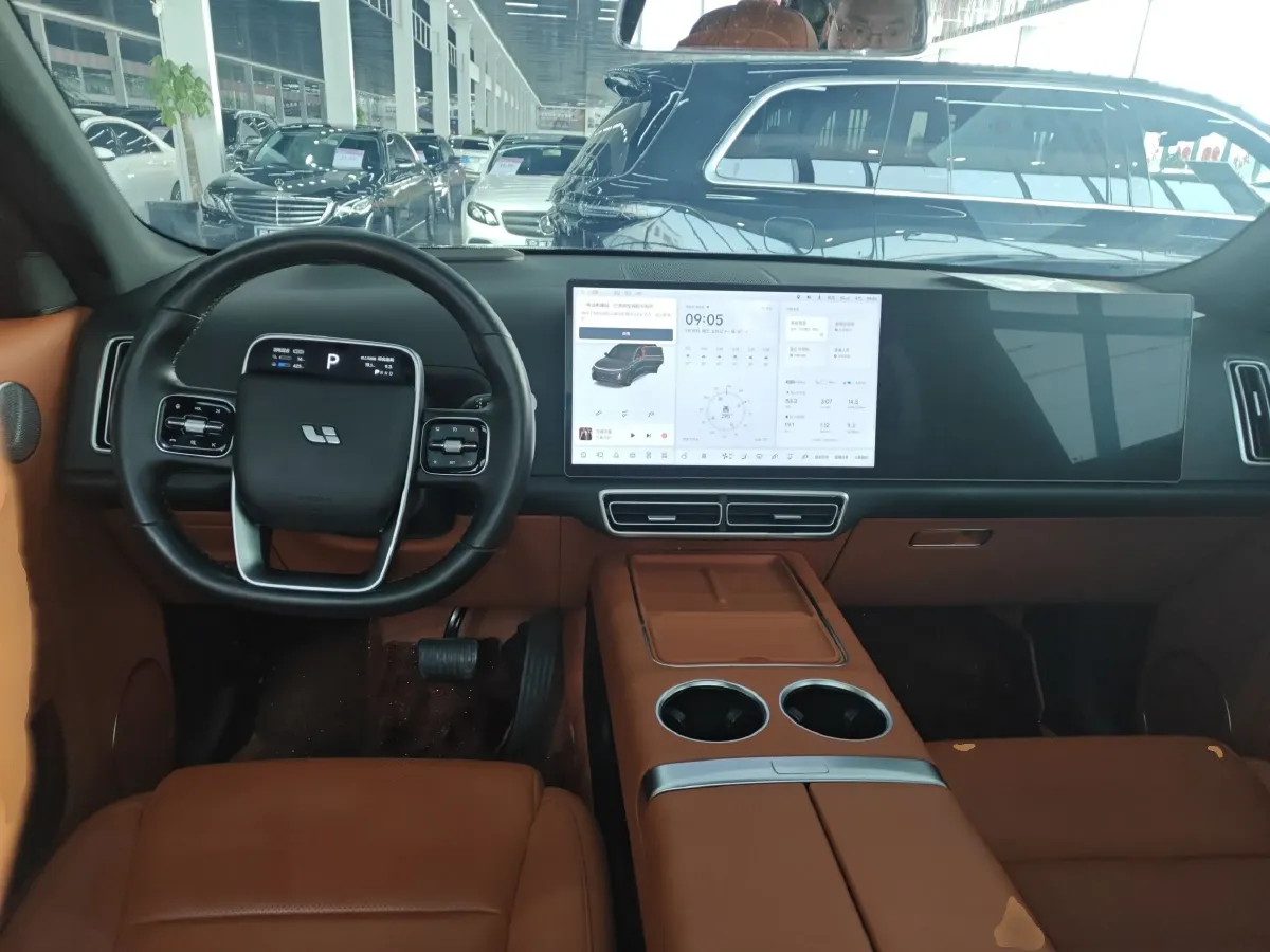 2023 Li L8 Range Extended 154HP REEV 40.9KWH,autocango,china used car exporter,china ev exporter,chinese used car exporter,chinese used ev exporter