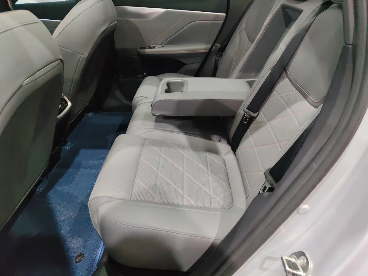 2024 Deepal S05 BEV 56.12KWH,autocango,china used car exporter,china ev exporter,chinese used car exporter,chinese used ev exporter