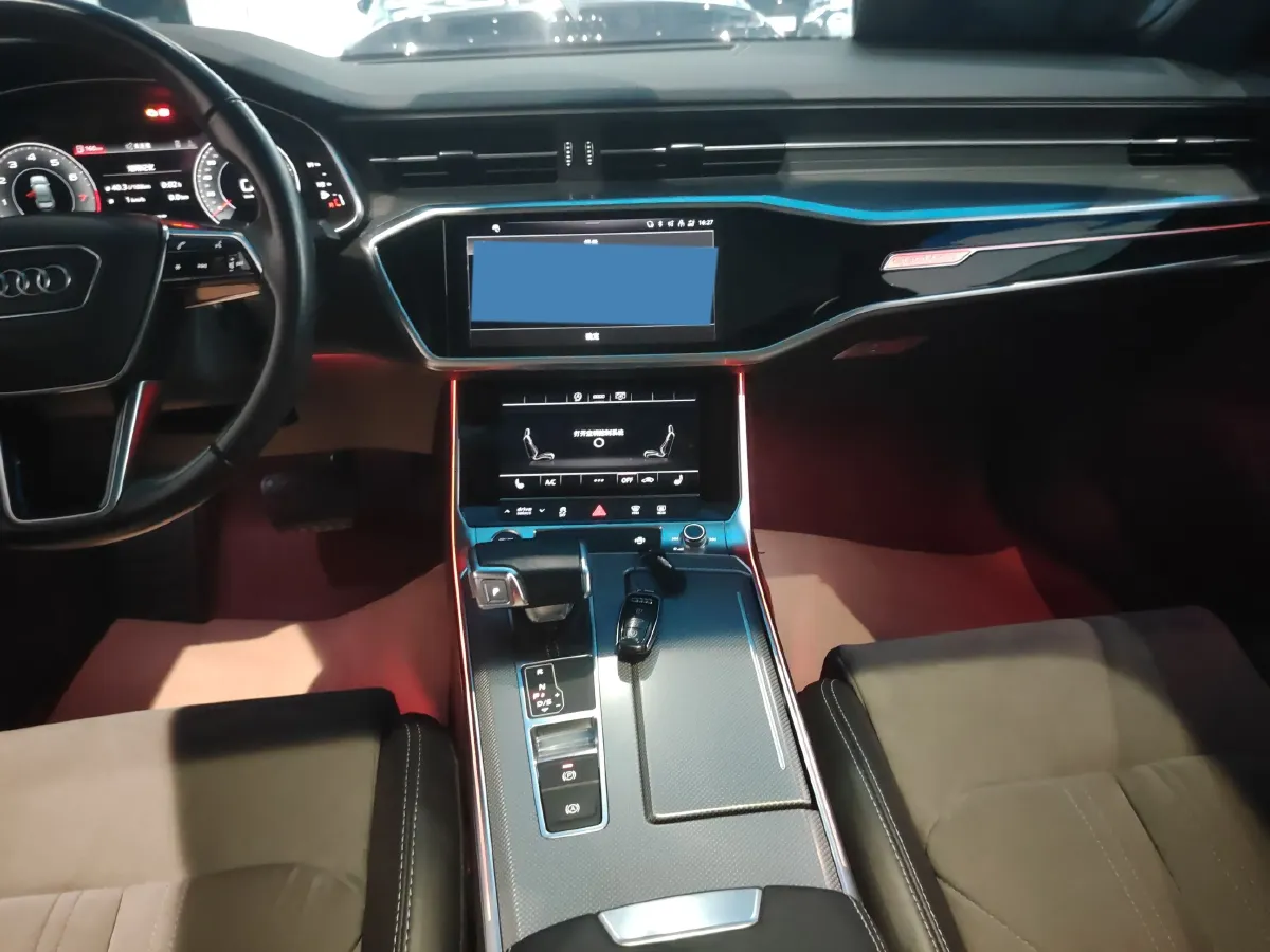 2022 Audi A6L 2.0T 224HP L4 7DCT,autocango,china used car exporter,china ev exporter,chinese used car exporter,chinese used ev exporter