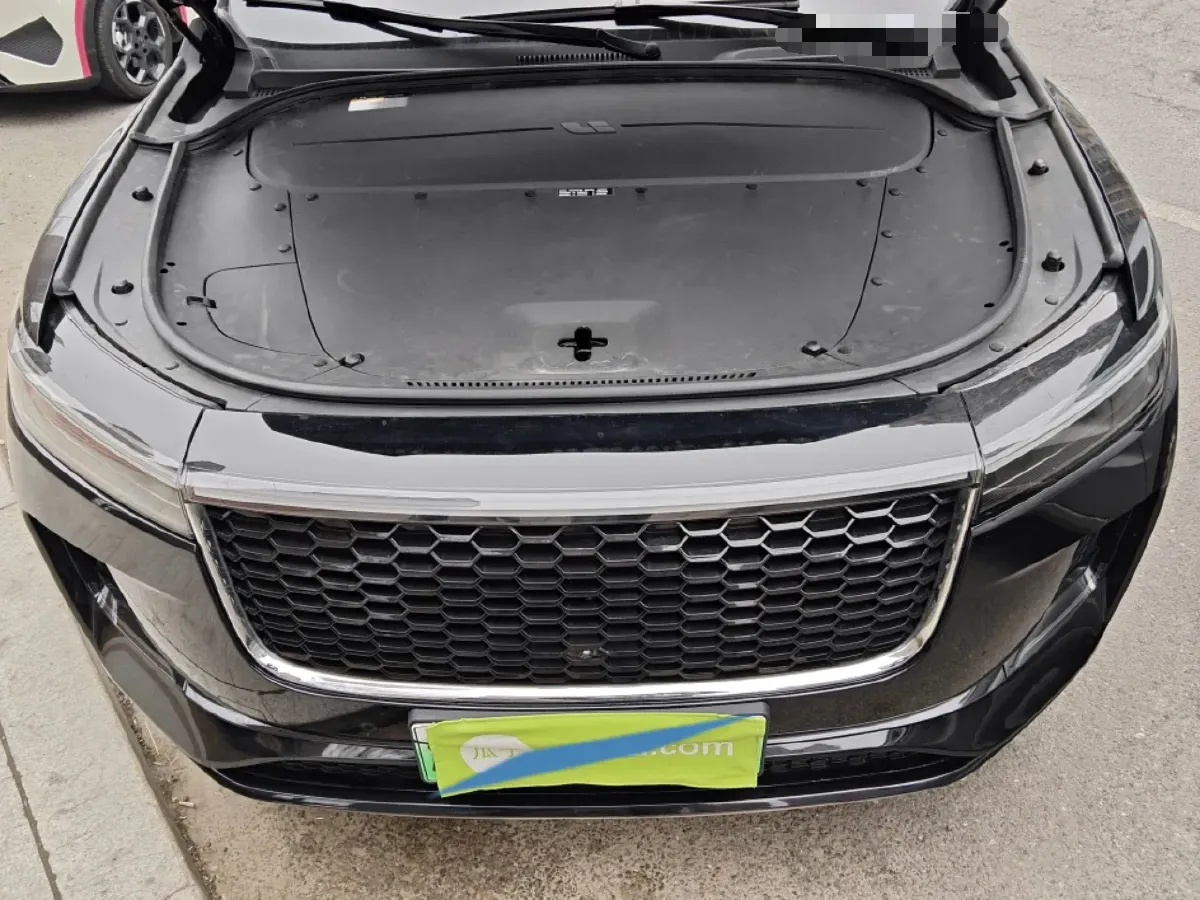 2021 Li ONE Range Extended 131HP REEV 40.5KWH,autocango,china used car exporter,china ev exporter,chinese used car exporter,chinese used ev exporter