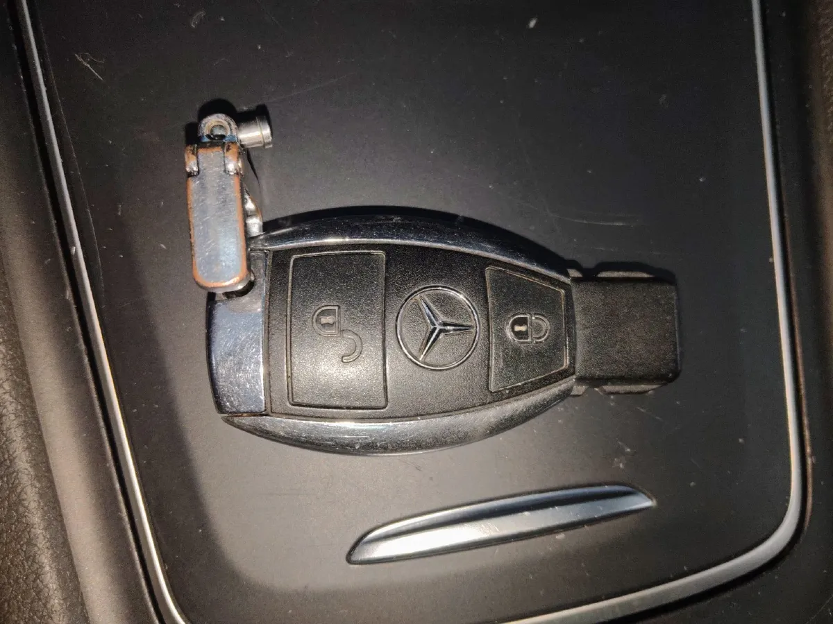 2017 Mercedes-Benz GLA Class 2.0T 184HP L4 7DCT,autocango,china used car exporter,china ev exporter,chinese used car exporter,chinese used ev exporter