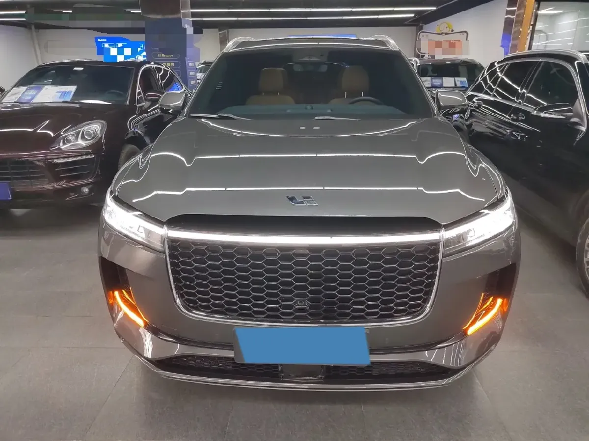 2021 Li ONE Range Extended 131HP REEV 40.5KWH,autocango,china used car exporter,china ev exporter,chinese used car exporter,chinese used ev exporter