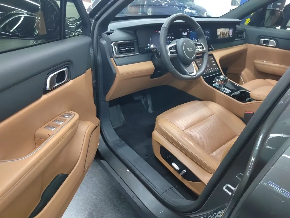 2021 Li ONE Range Extended 131HP REEV 40.5KWH,autocango,china used car exporter,china ev exporter,chinese used car exporter,chinese used ev exporter