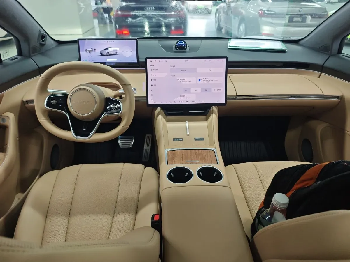 2024 HIMA R7 BEV 82KWH,autocango,china used car exporter,china ev exporter,chinese used car exporter,chinese used ev exporter