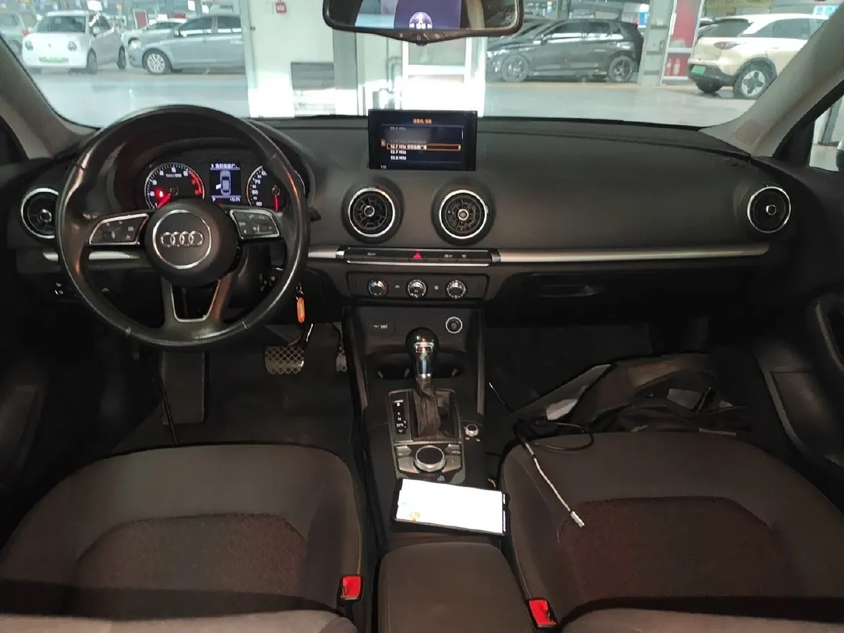 2018 Audi A3 1.4T 150HP L4 7DCT,autocango,china used car exporter,china ev exporter,chinese used car exporter,chinese used ev exporter