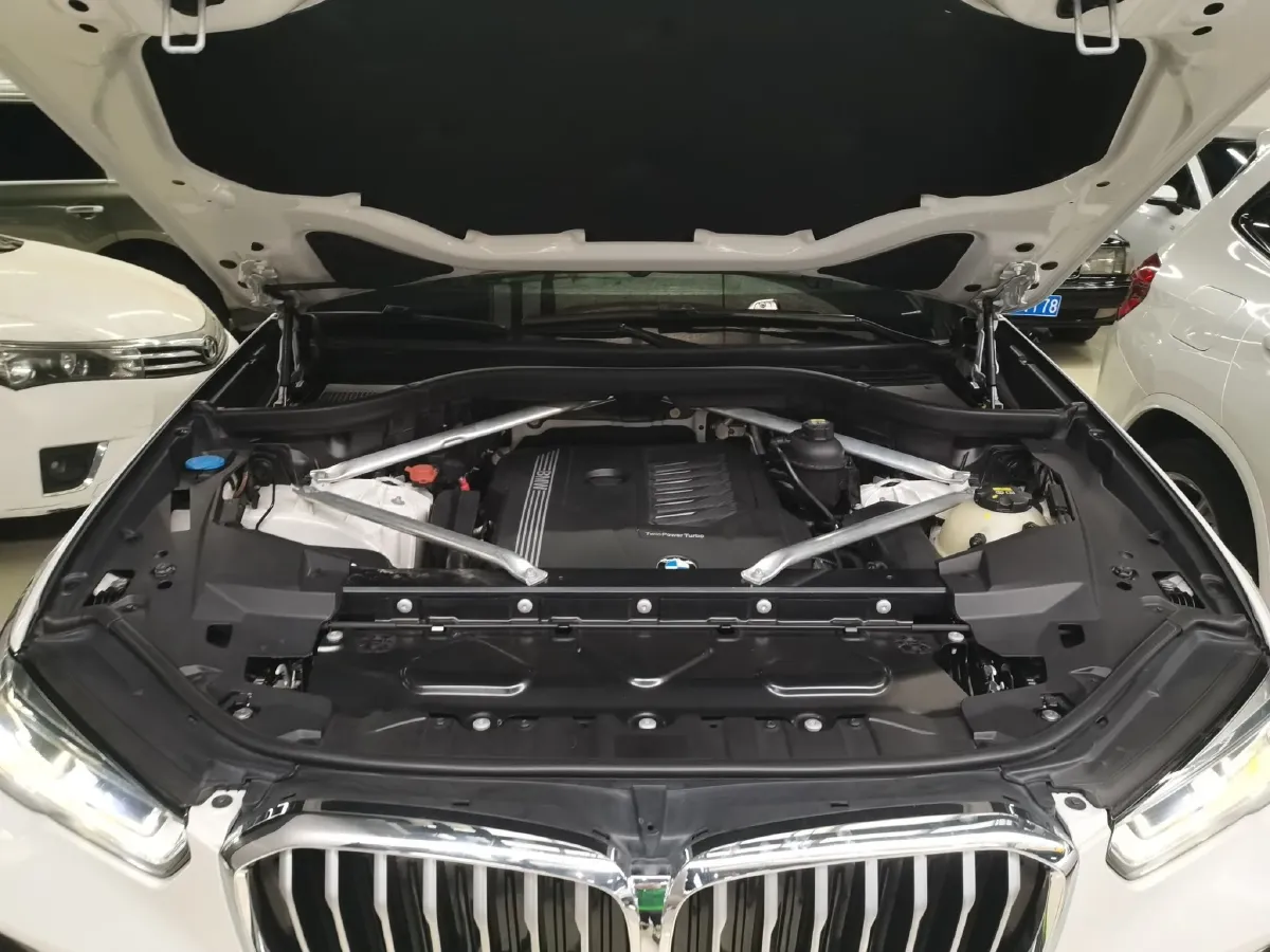 2019 BMW X5 3.0T 340HP L6 8AT,autocango,china used car exporter,china ev exporter,chinese used car exporter,chinese used ev exporter