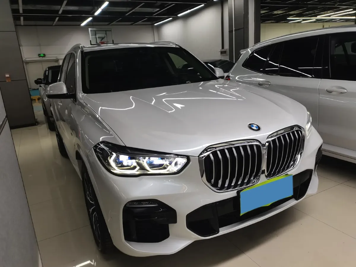 2019 BMW X5 3.0T 340HP L6 8AT,autocango,china used car exporter,china ev exporter,chinese used car exporter,chinese used ev exporter