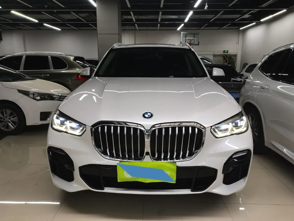 2019 BMW X5 3.0T 340HP L6 8AT,autocango,china used car exporter,china ev exporter,chinese used car exporter,chinese used ev exporter