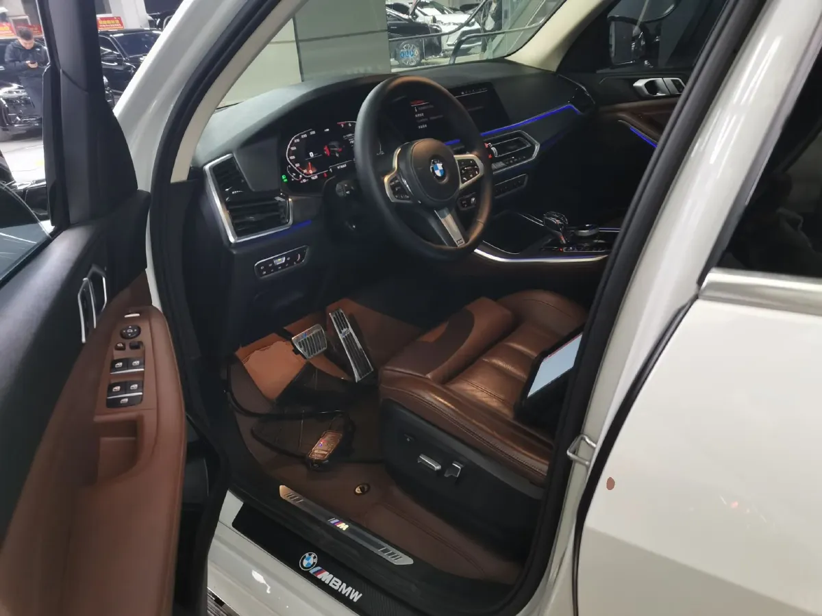 2019 BMW X5 3.0T 340HP L6 8AT,autocango,china used car exporter,china ev exporter,chinese used car exporter,chinese used ev exporter