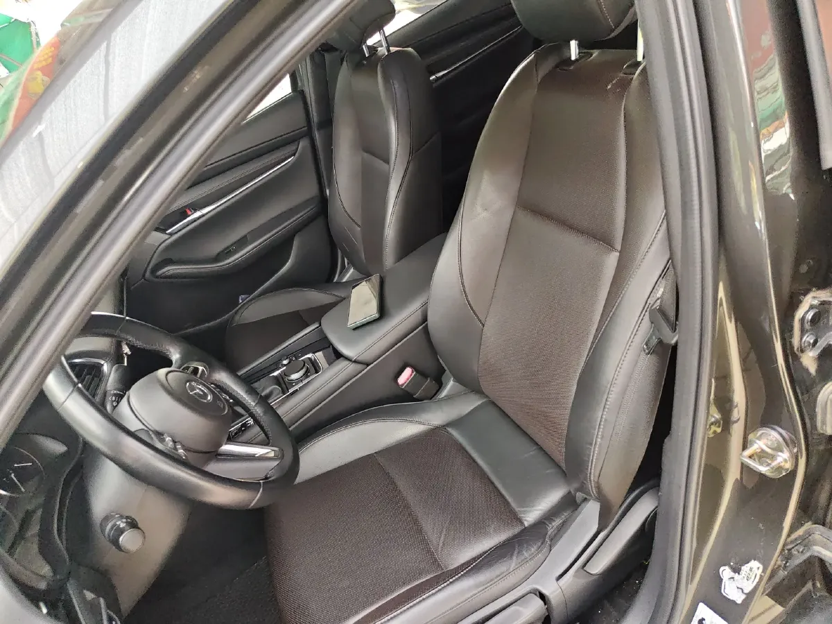 2020 Mazda 3 Axela 2.0L 158HP L4 6AT,autocango,china used car exporter,china ev exporter,chinese used car exporter,chinese used ev exporter