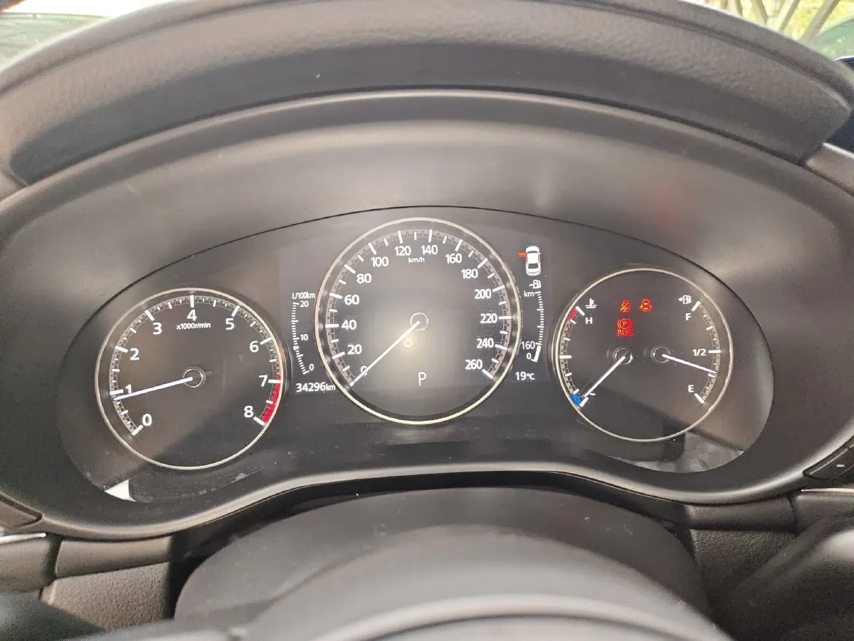 2020 Mazda 3 Axela 2.0L 158HP L4 6AT,autocango,china used car exporter,china ev exporter,chinese used car exporter,chinese used ev exporter