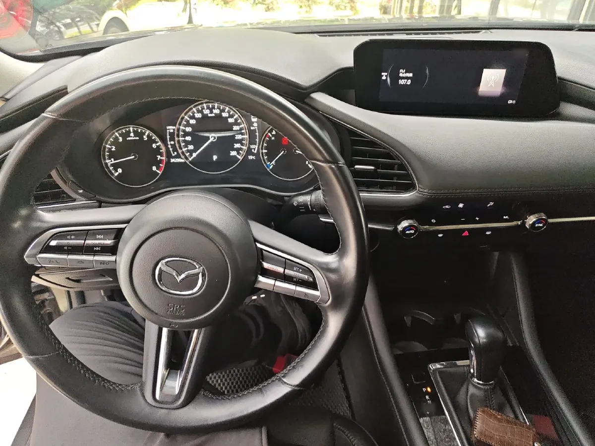 2020 Mazda 3 Axela 2.0L 158HP L4 6AT,autocango,china used car exporter,china ev exporter,chinese used car exporter,chinese used ev exporter