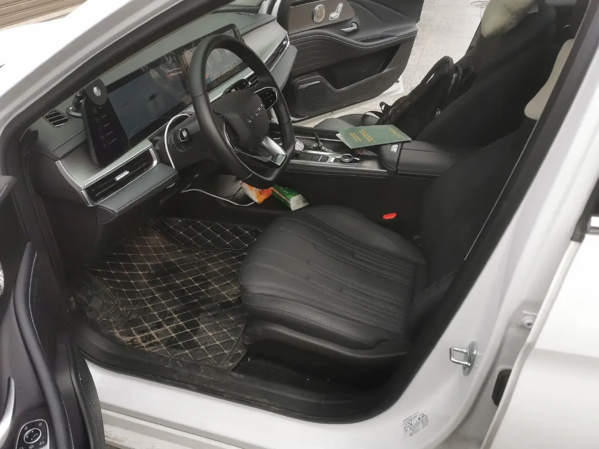 2024 Fulwin FulwinA8 1.5T 156HP L4 1DHT PHEV 18.3KWH,autocango,china used car exporter,china ev exporter,chinese used car exporter,chinese used ev exporter