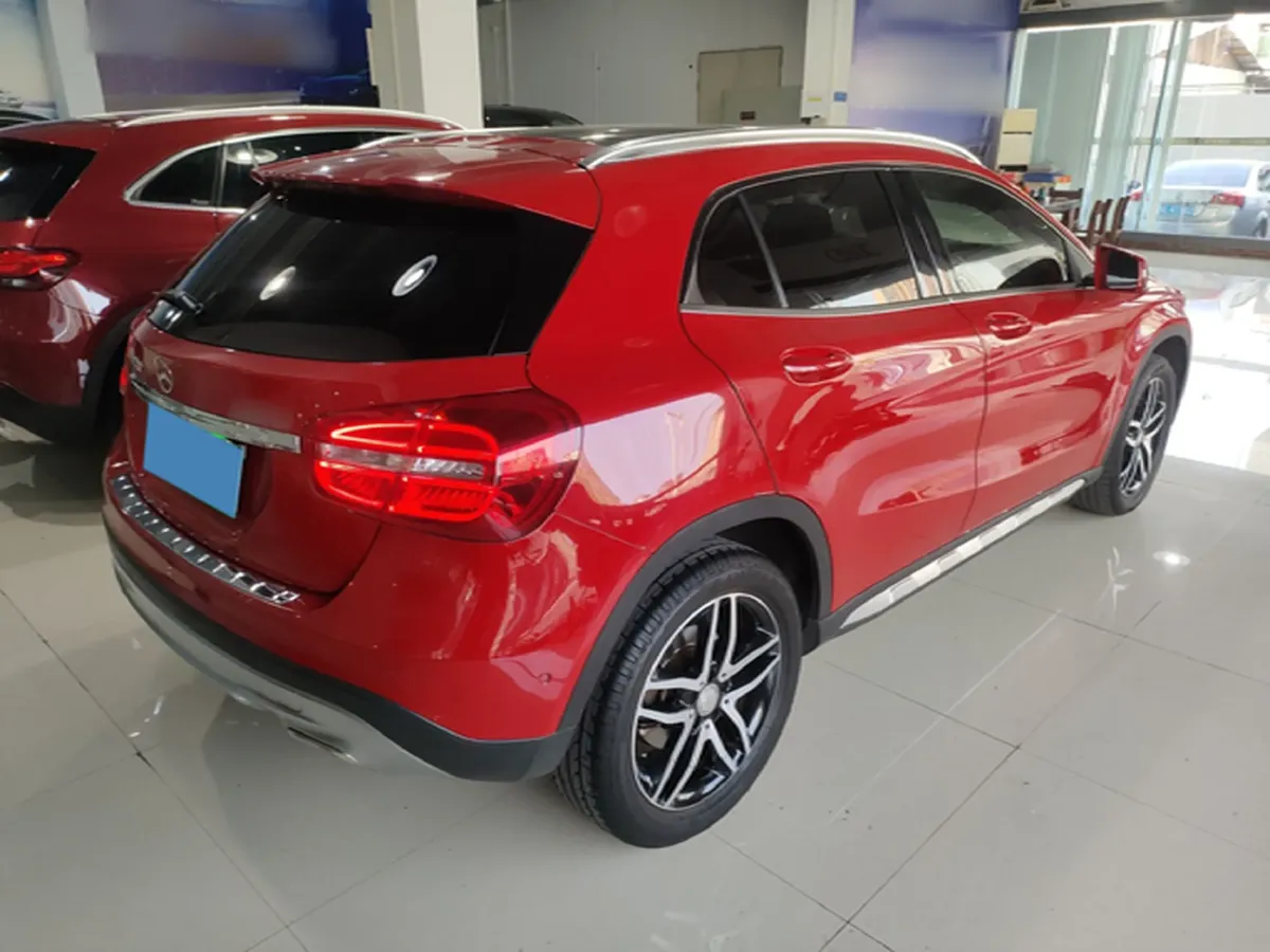 2016 Mercedes-Benz GLA Class 2.0T 184HP L4 7DCT,autocango,china used car exporter,china ev exporter,chinese used car exporter,chinese used ev exporter